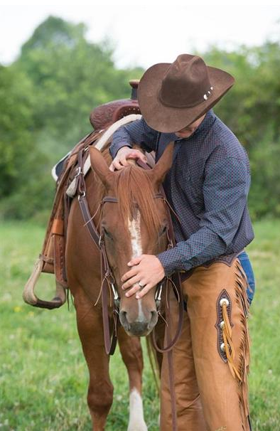 Chinks Weaver Vintage Cowboy with Basketweave Yoke Set